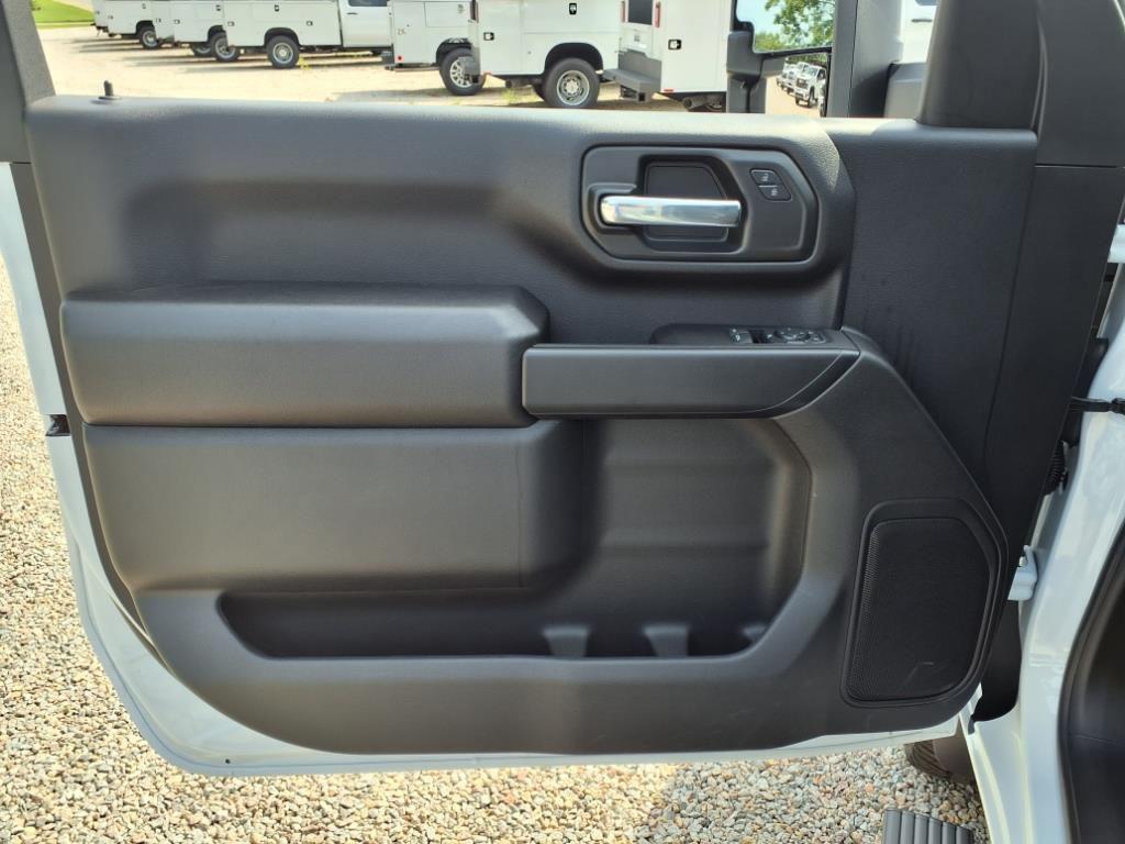 new 2025 Chevrolet Silverado 3500 car, priced at $60,950