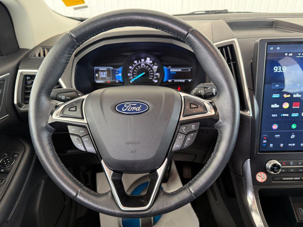 used 2024 Ford Edge car, priced at $23,998