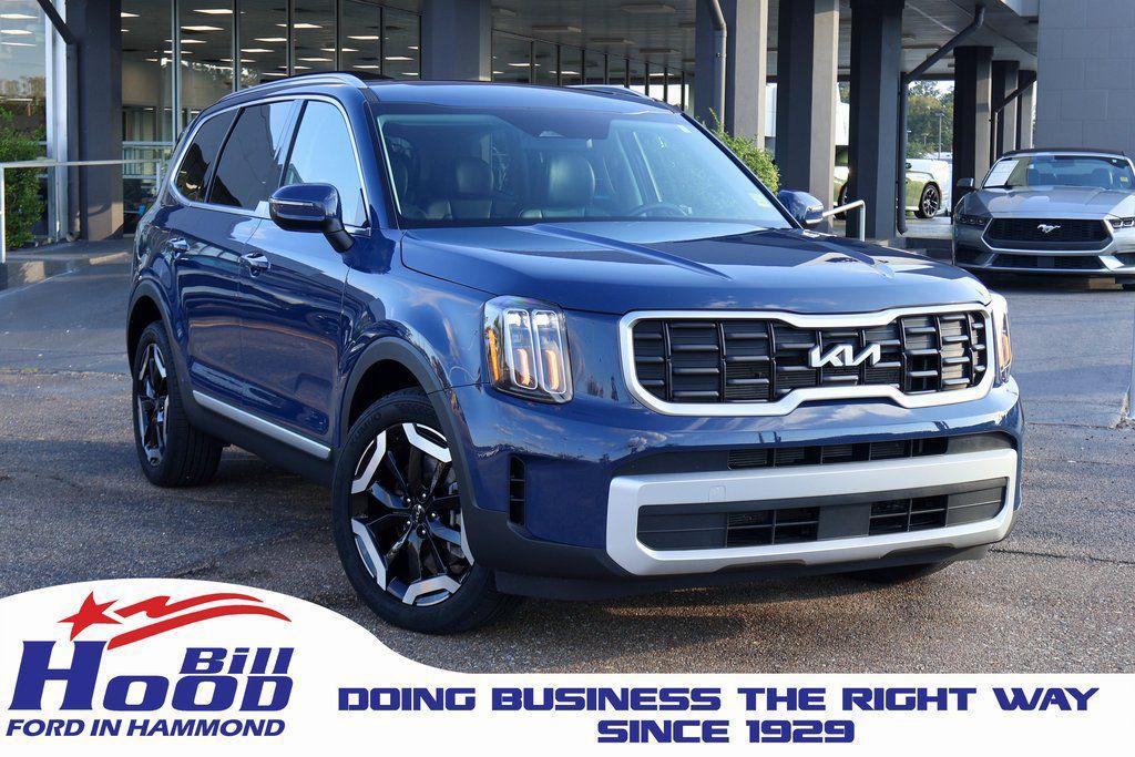used 2025 Kia Telluride car, priced at $35,168