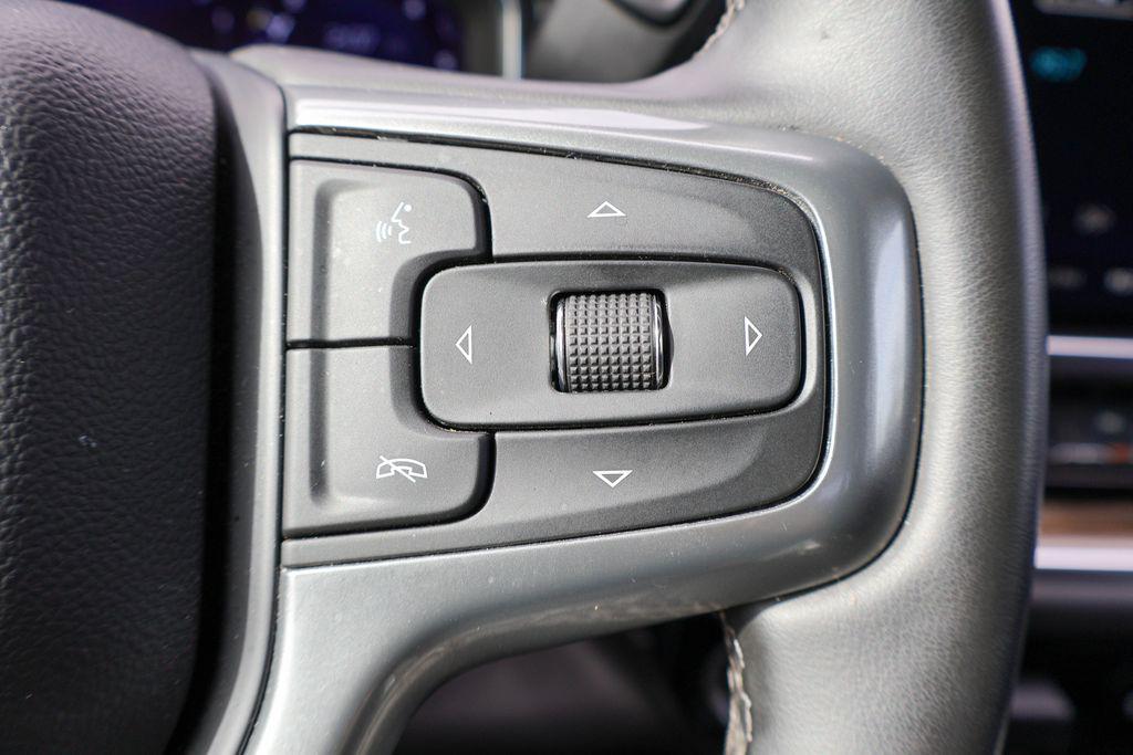 used 2025 Chevrolet Silverado 1500 car, priced at $36,532