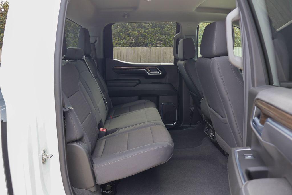 used 2025 Chevrolet Silverado 1500 car, priced at $36,532