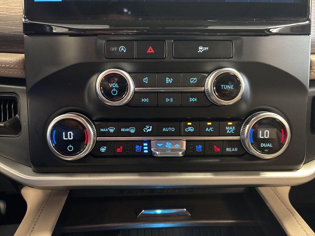 used 2024 Ford Expedition Max car, priced at $42,991