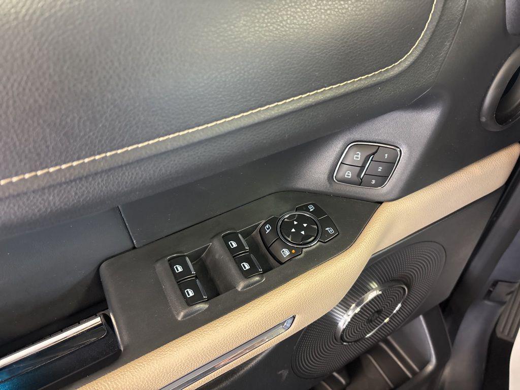 used 2024 Ford Expedition Max car, priced at $42,991