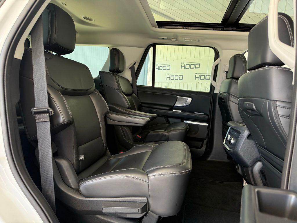 used 2025 Ford Expedition car, priced at $65,995