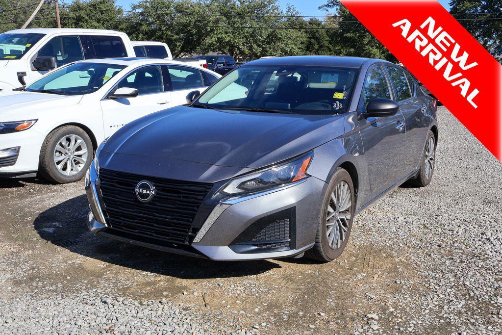used 2024 Nissan Altima car, priced at $17,823
