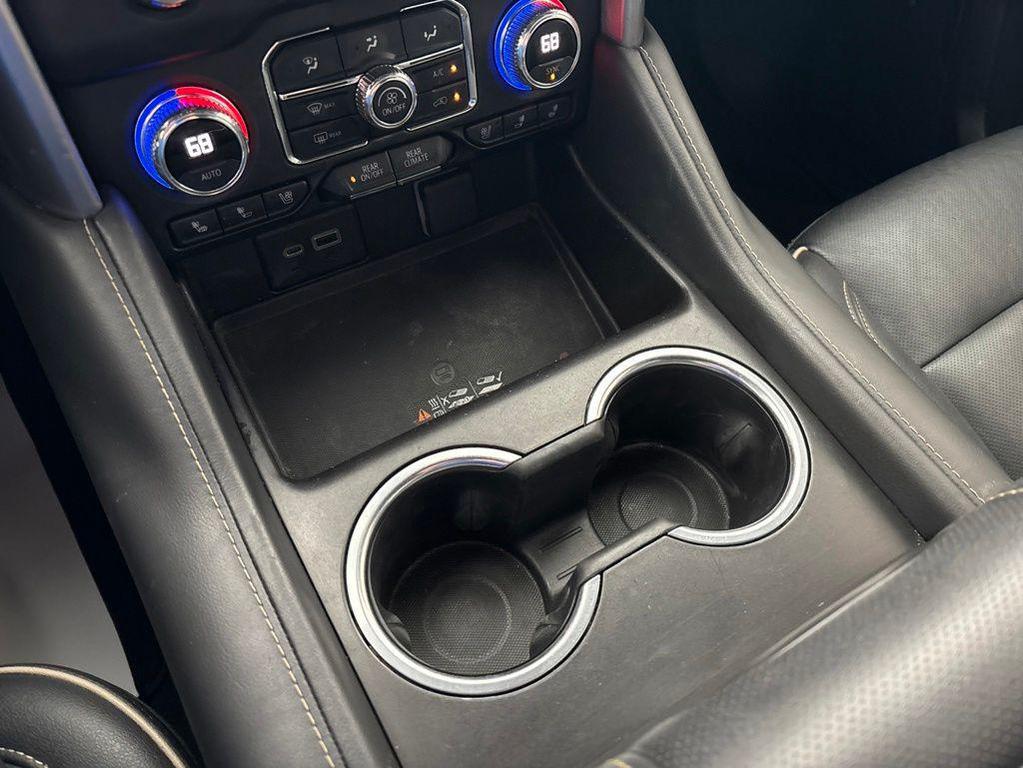 used 2021 GMC Yukon car, priced at $35,995