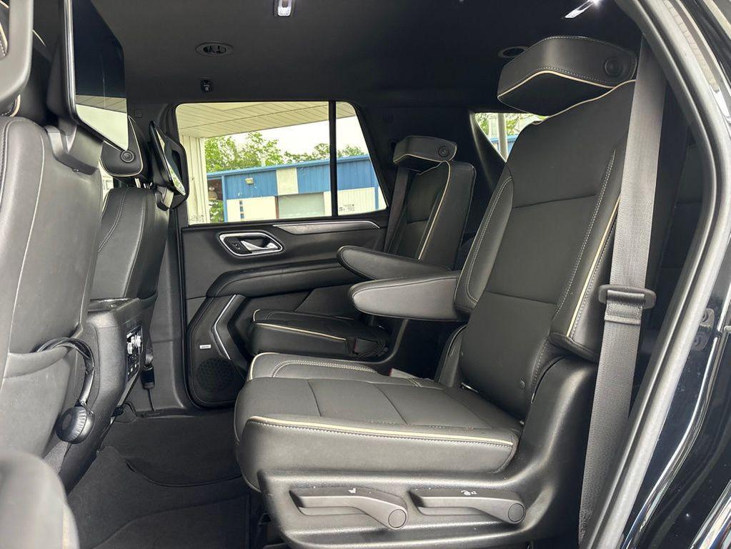 used 2021 GMC Yukon car, priced at $35,995