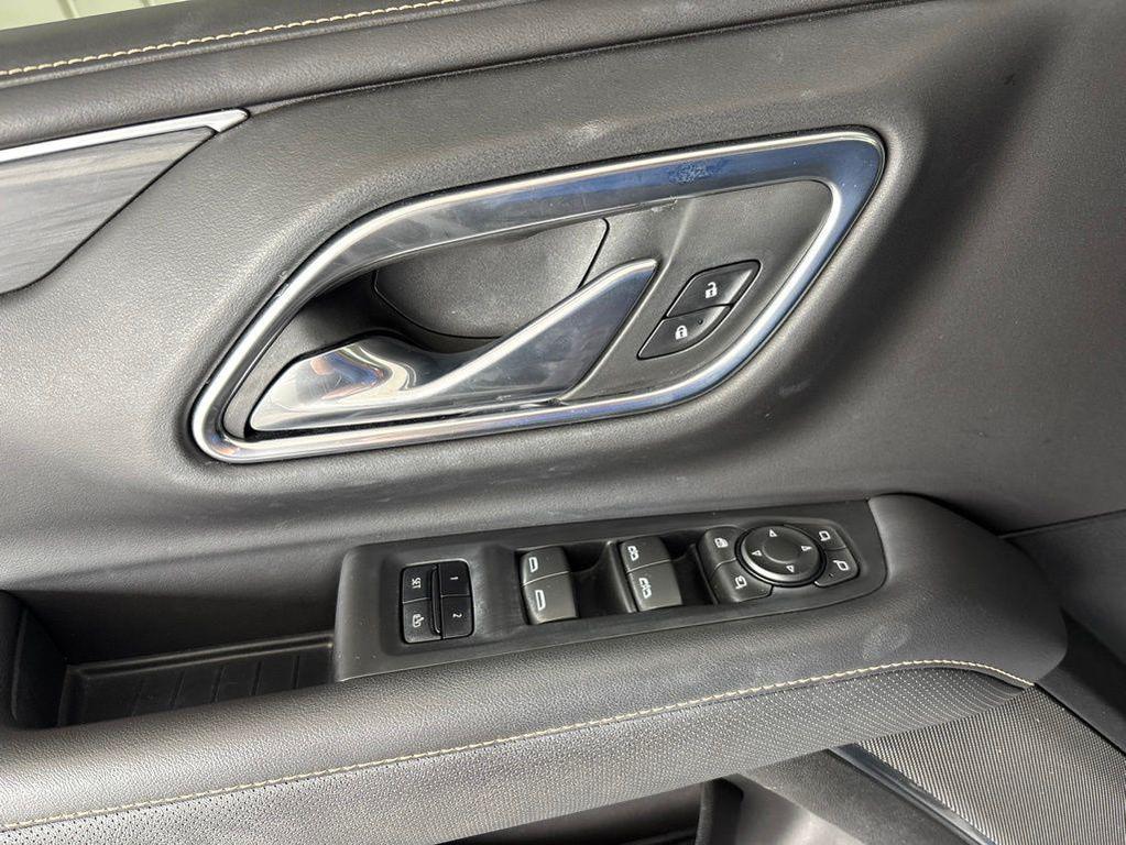 used 2021 GMC Yukon car, priced at $35,995