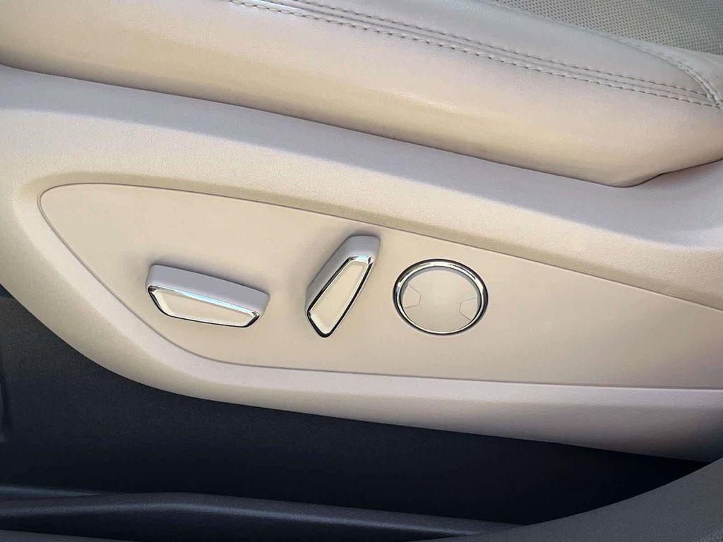 used 2020 Lincoln Nautilus car, priced at $23,840