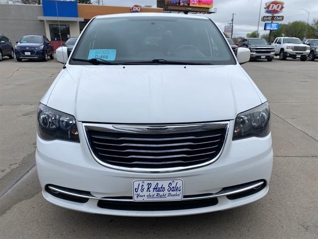 used 2016 Chrysler Town & Country car, priced at $9,995