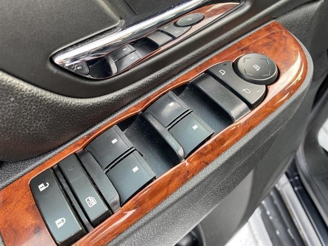 used 2012 Chevrolet Suburban car, priced at $11,995