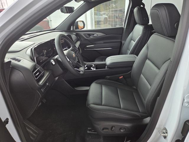 new 2026 Chevrolet Traverse car, priced at $48,618