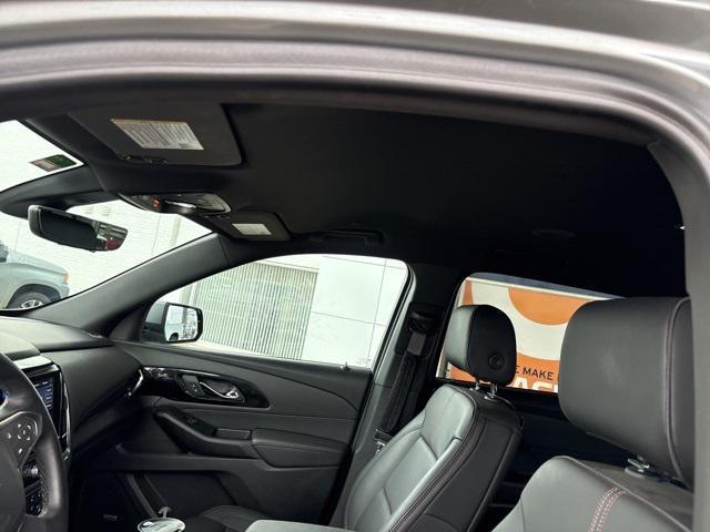 used 2023 Chevrolet Traverse car, priced at $37,100