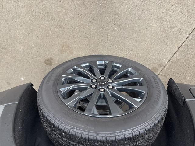 used 2023 Chevrolet Traverse car, priced at $37,100