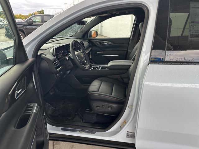 new 2026 Chevrolet Traverse car, priced at $59,326