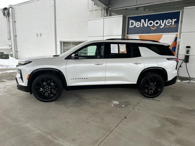 used 2025 Chevrolet Traverse car, priced at $52,000