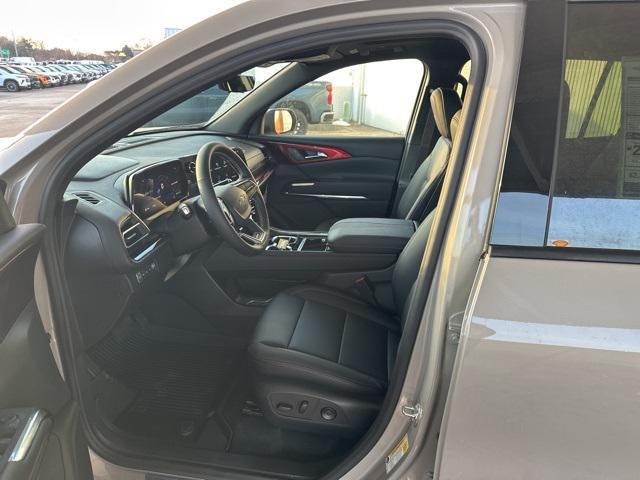 new 2026 Chevrolet Traverse car, priced at $51,871