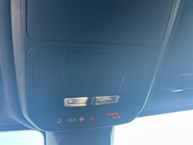 new 2025 Chevrolet Equinox car, priced at $31,875