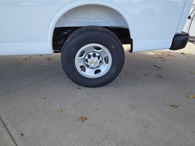 new 2025 Chevrolet Express 3500 car, priced at $49,472