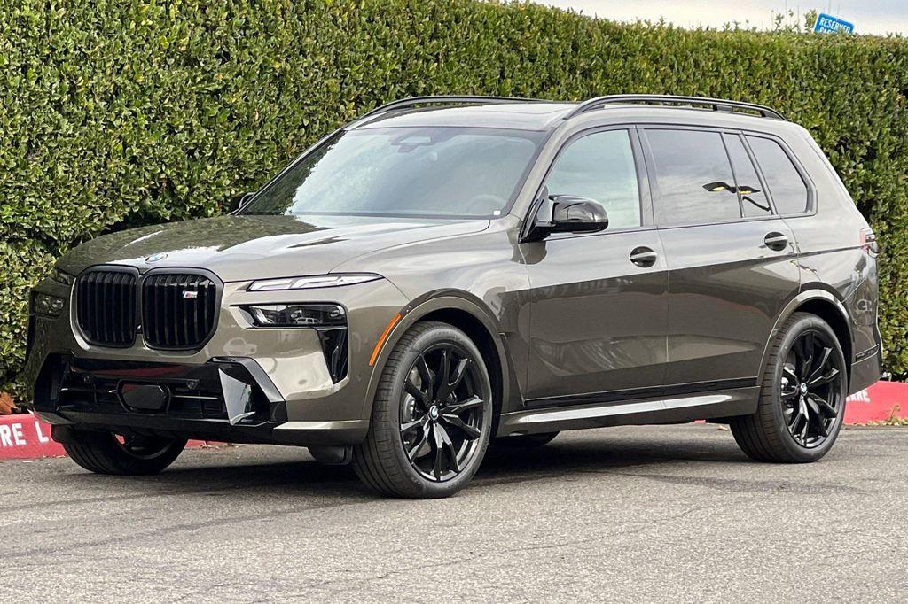 new 2026 BMW X7 car, priced at $121,965
