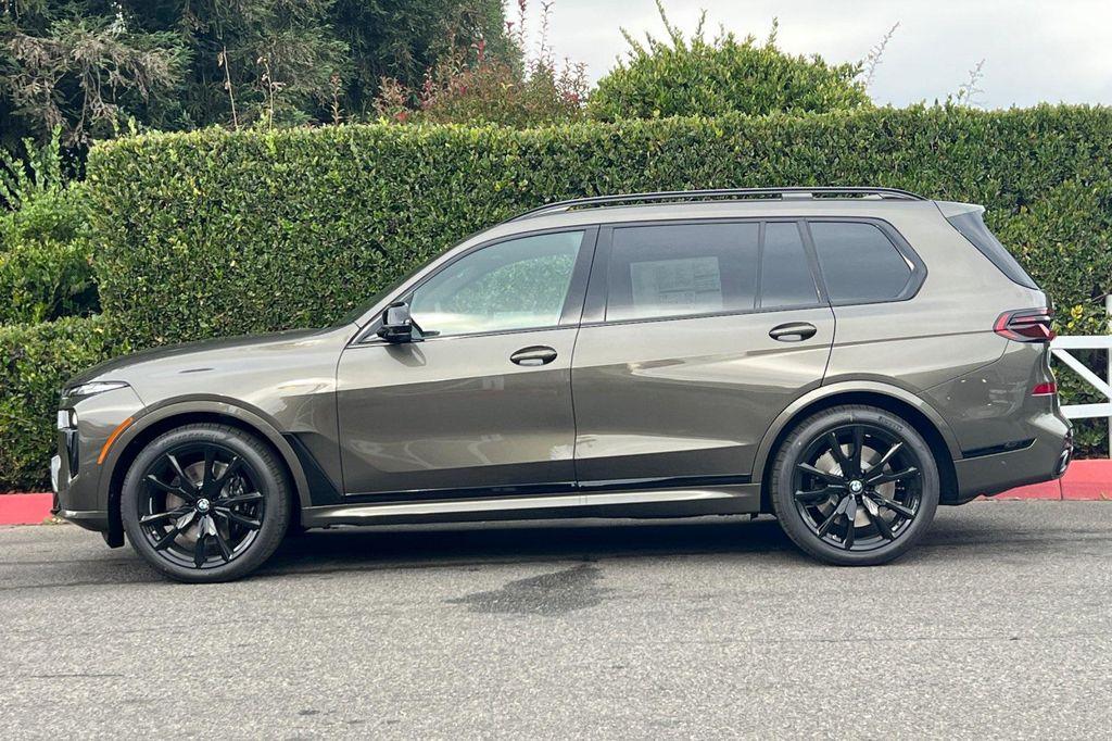 new 2026 BMW X7 car, priced at $121,965