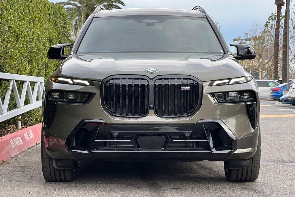 new 2026 BMW X7 car, priced at $121,965