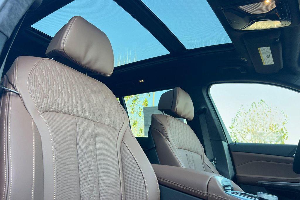 new 2026 BMW X7 car, priced at $122,645