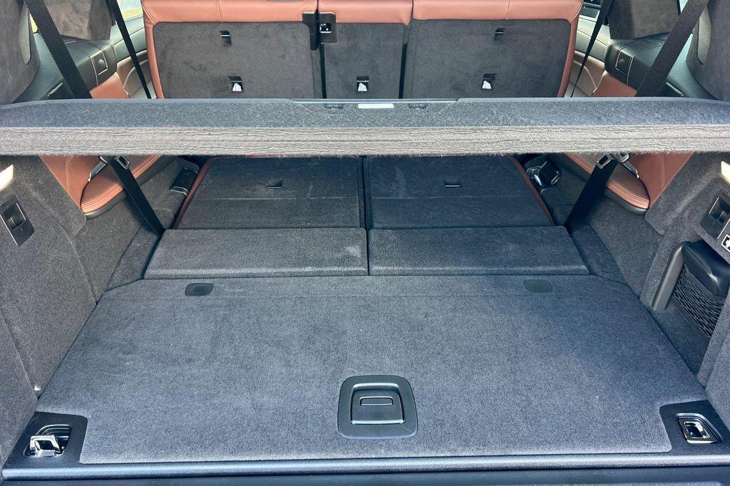 new 2026 BMW X7 car, priced at $122,645