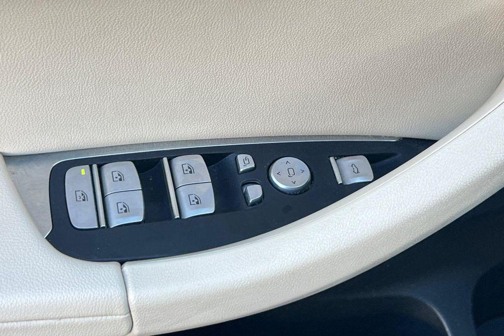 used 2023 BMW X3 car, priced at $31,899