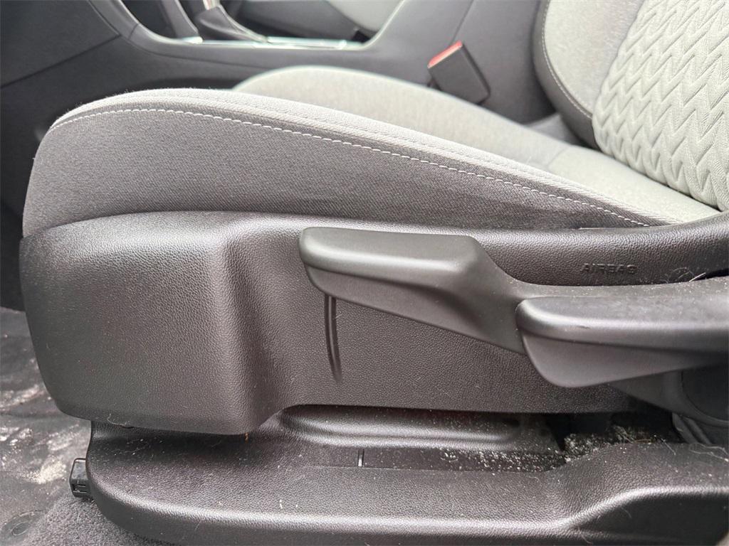 used 2022 Chevrolet Equinox car, priced at $18,324