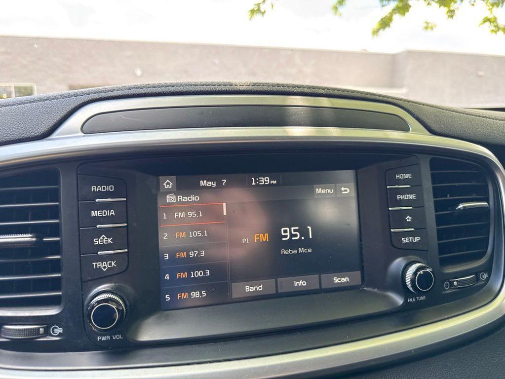 used 2020 Kia Sorento car, priced at $14,057