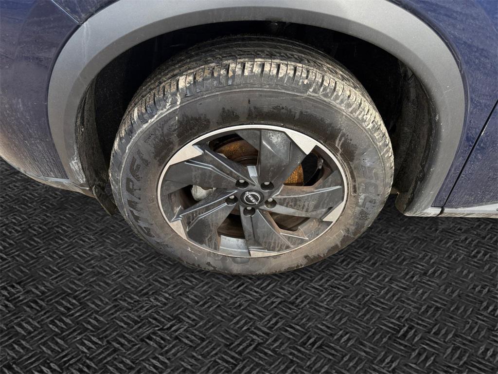 used 2024 Nissan Rogue car, priced at $19,192