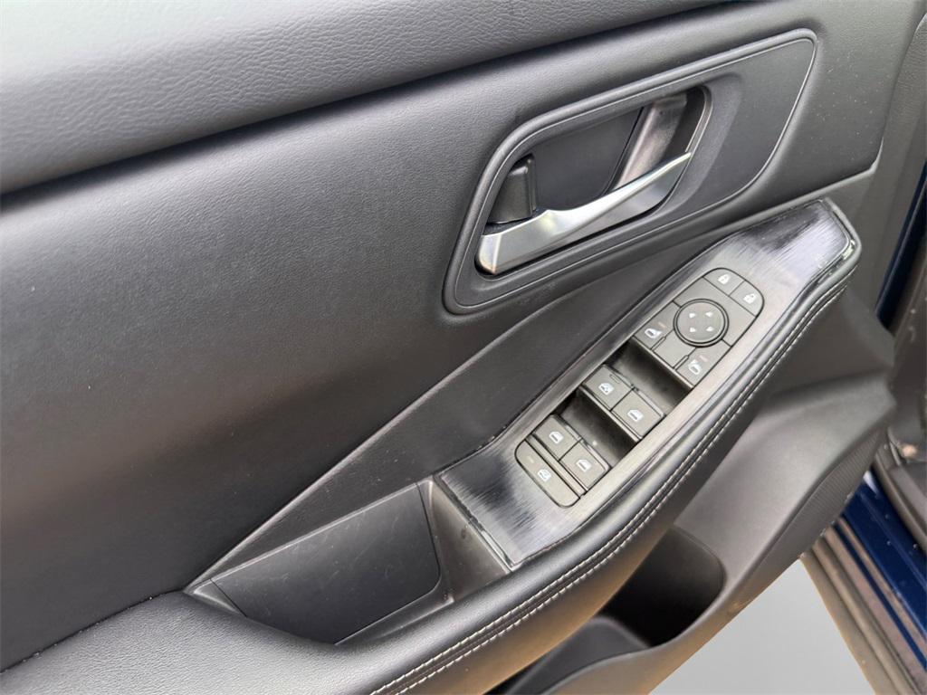 used 2024 Nissan Rogue car, priced at $19,192