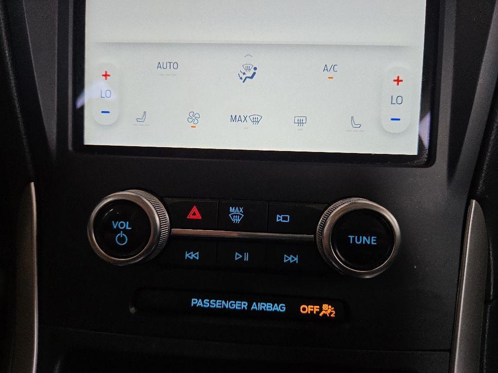 used 2024 Ford Edge car, priced at $20,979