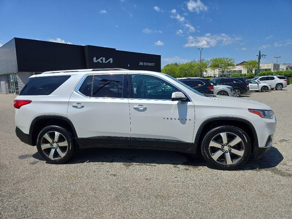 used 2018 Chevrolet Traverse car, priced at $17,531