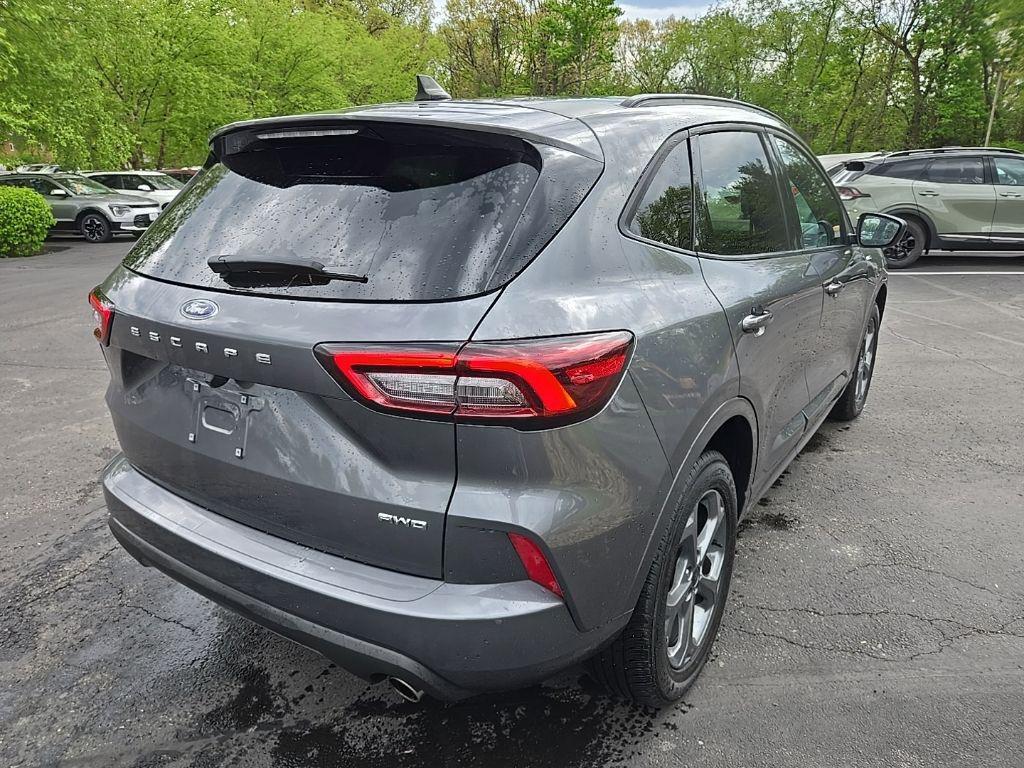 used 2024 Ford Escape car, priced at $20,036
