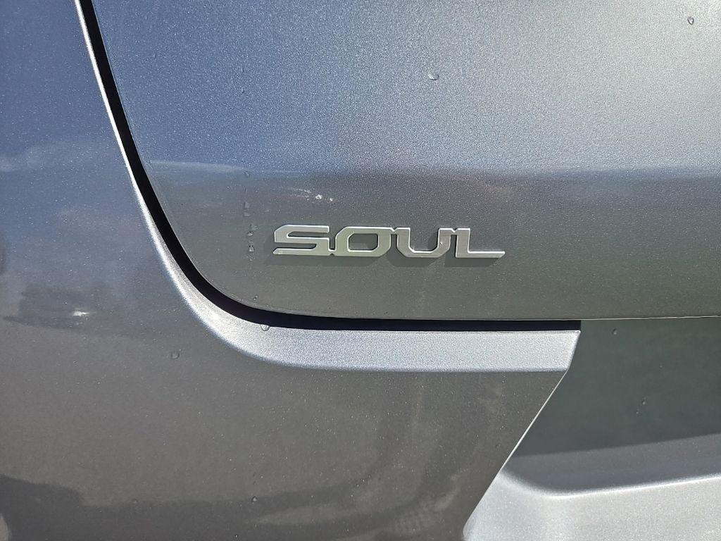 used 2024 Kia Soul car, priced at $16,422