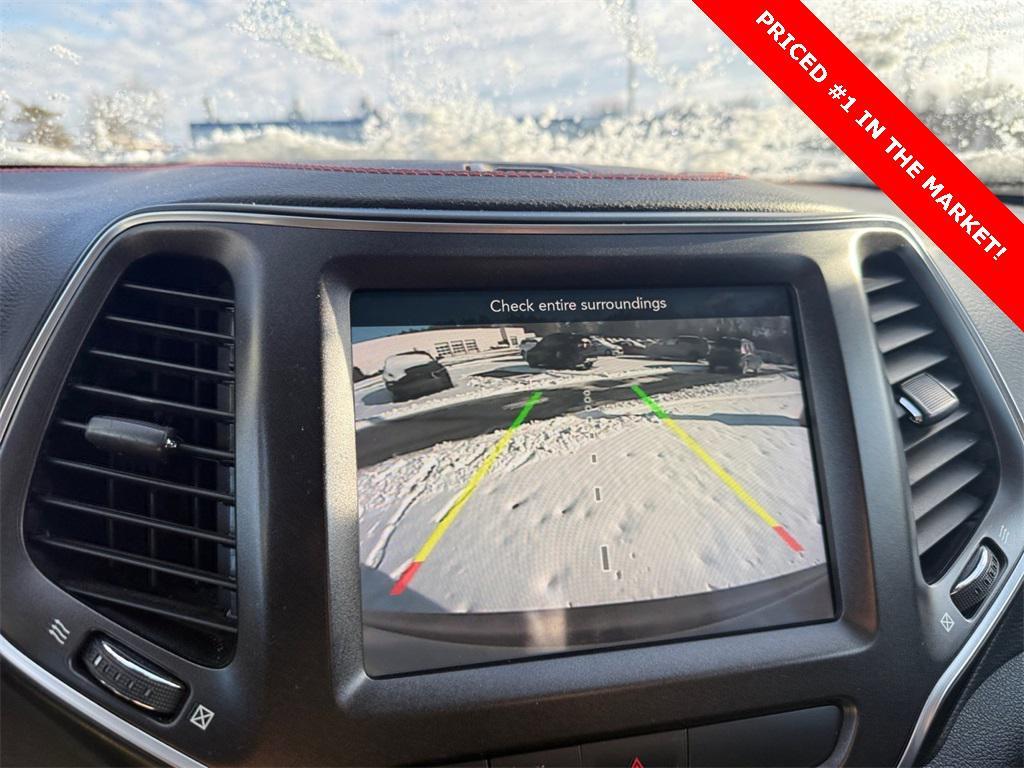 used 2019 Jeep Cherokee car, priced at $14,799