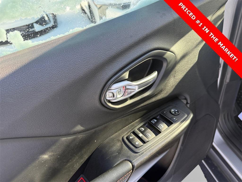 used 2019 Jeep Cherokee car, priced at $14,799