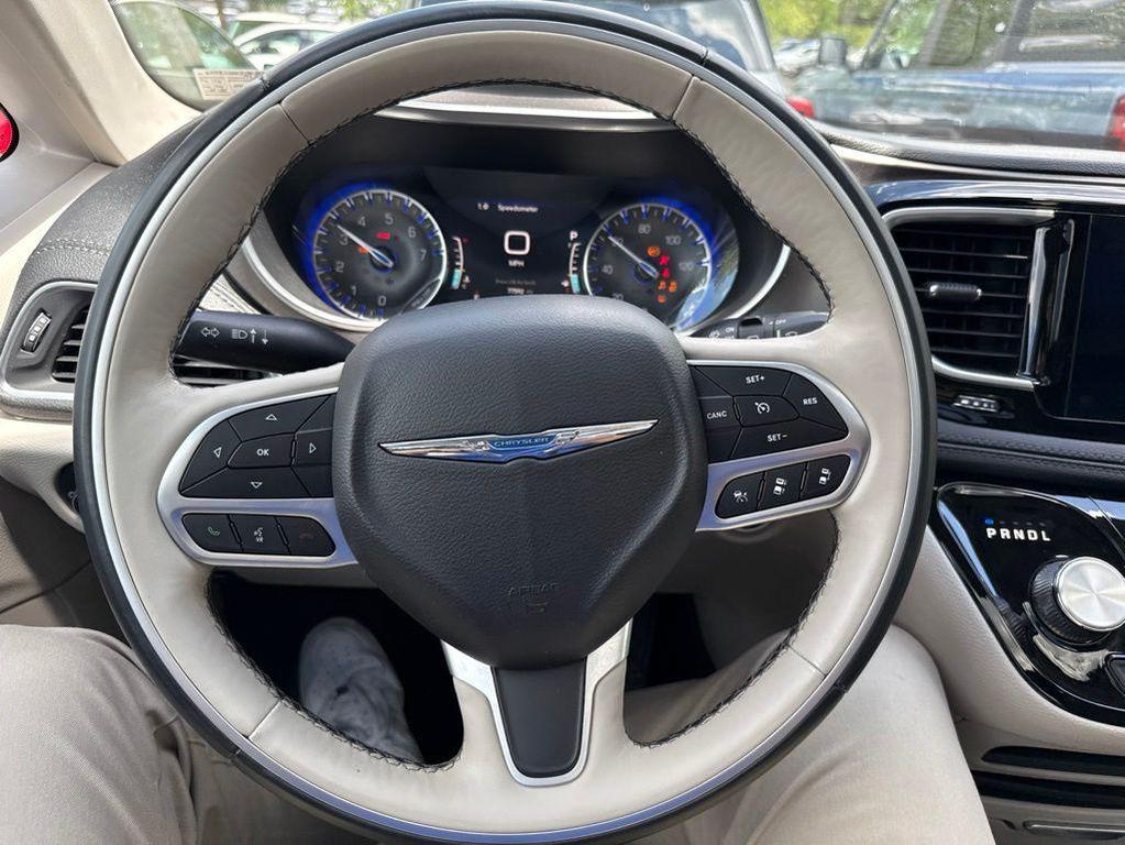 used 2018 Chrysler Pacifica car, priced at $18,093