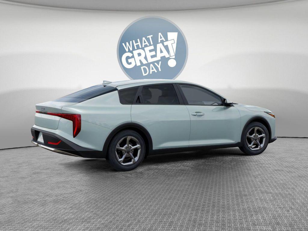 new 2026 Kia K4 car, priced at $23,332
