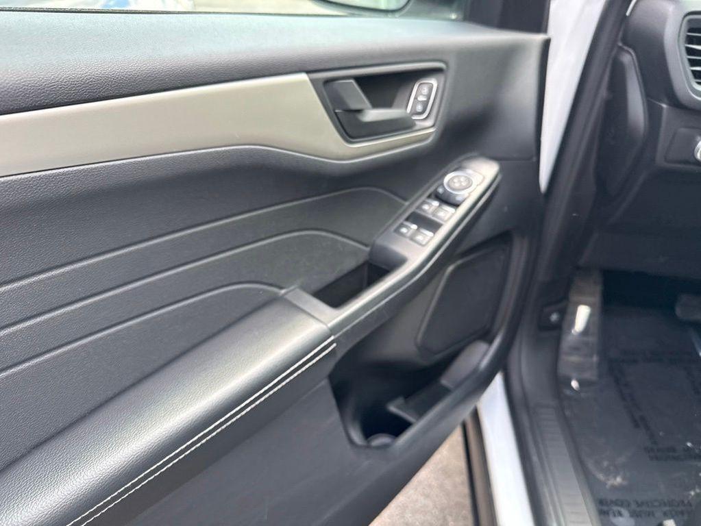 used 2021 Honda CR-V car, priced at $21,446