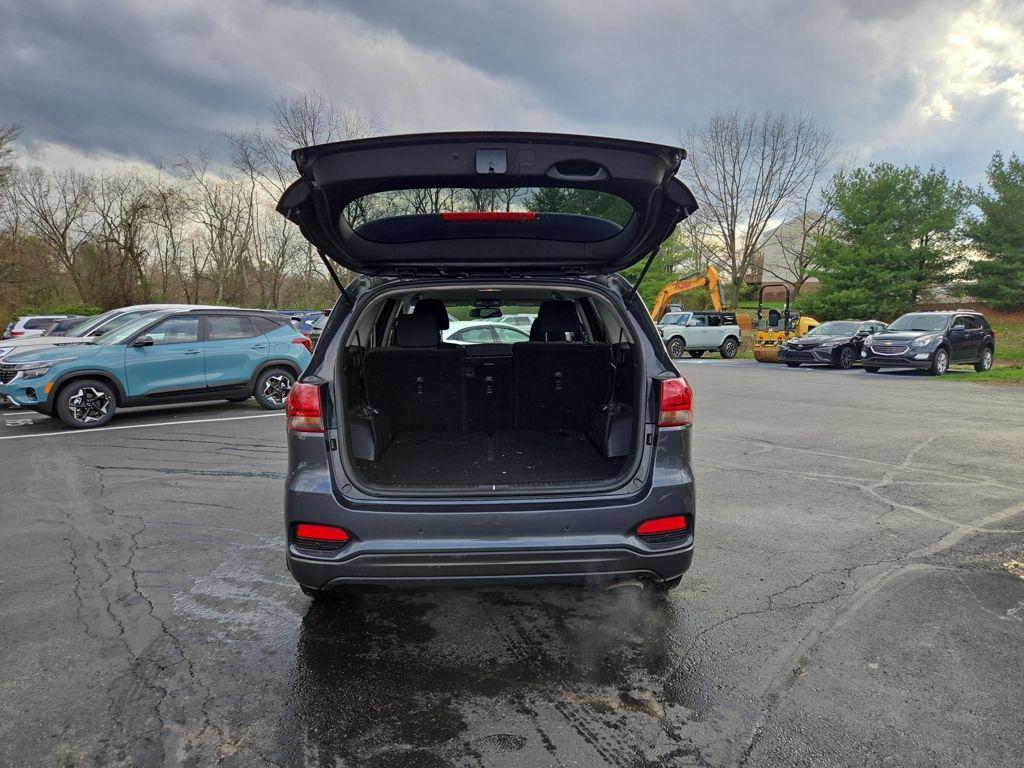 used 2019 Kia Sorento car, priced at $14,239