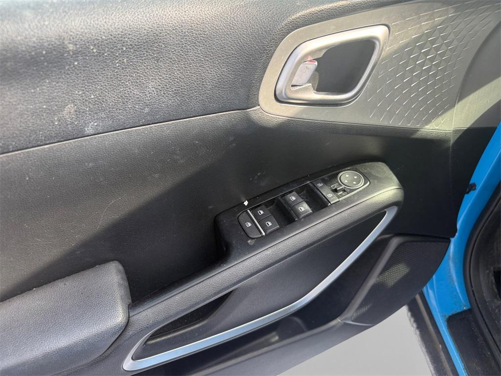 used 2023 Kia Soul car, priced at $17,313