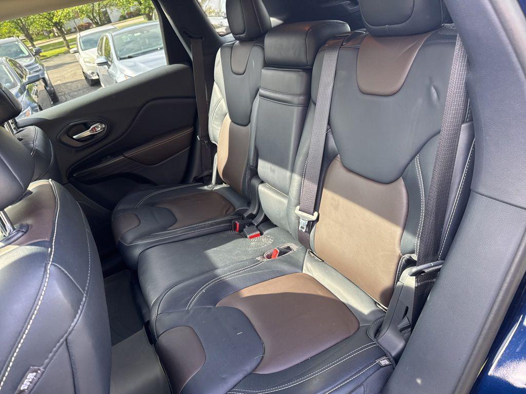 used 2016 Jeep Cherokee car, priced at $13,061