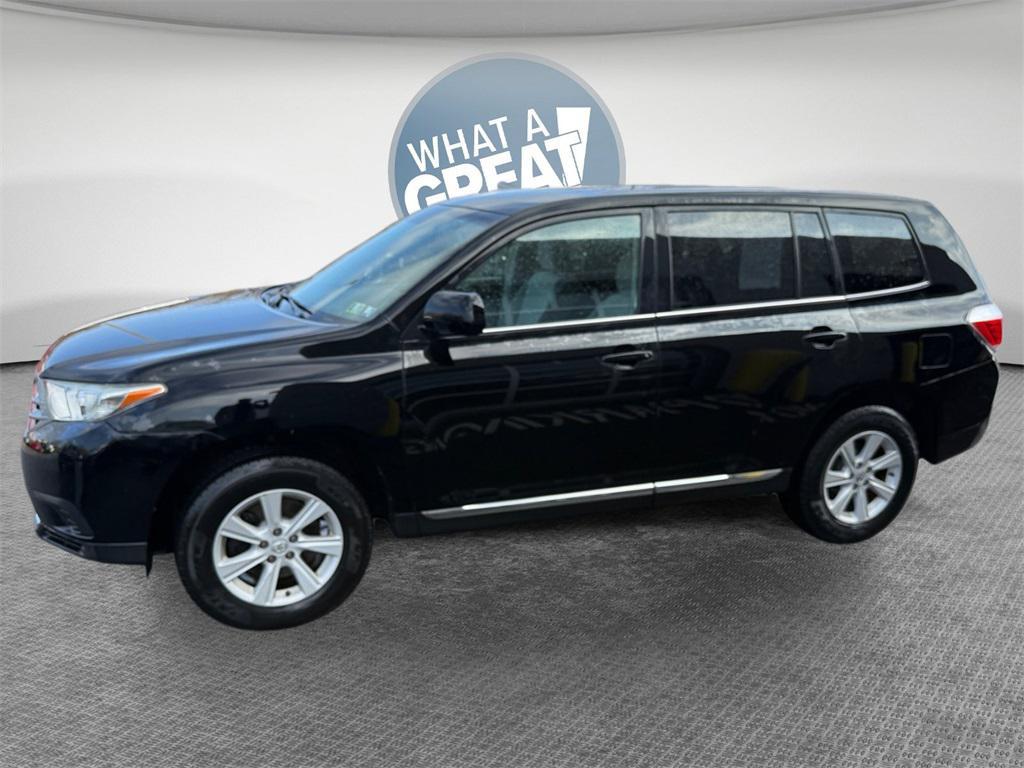 used 2013 Toyota Highlander car, priced at $13,644