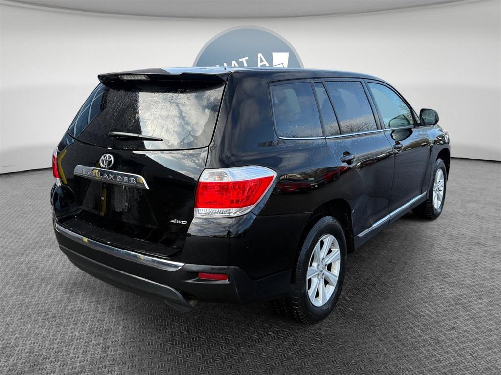used 2013 Toyota Highlander car, priced at $13,644