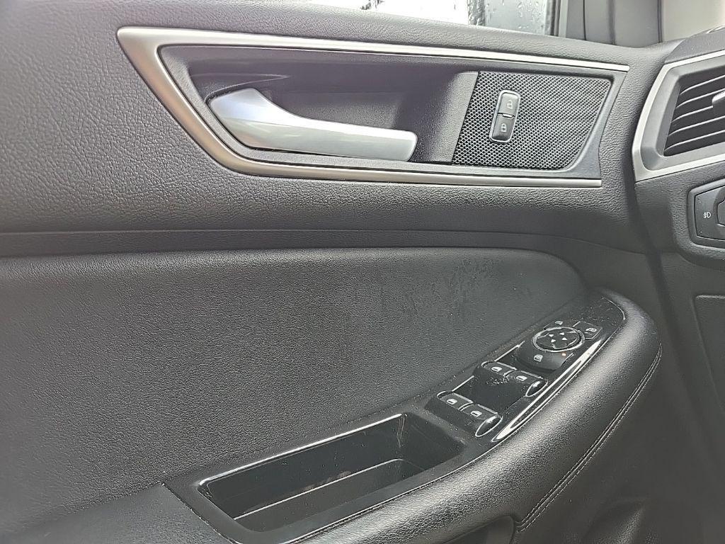 used 2020 Ford Edge car, priced at $17,247