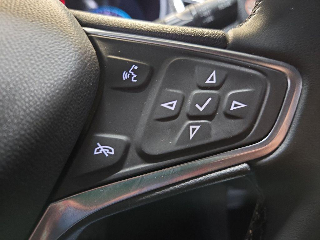 used 2024 Chevrolet Equinox car, priced at $20,993