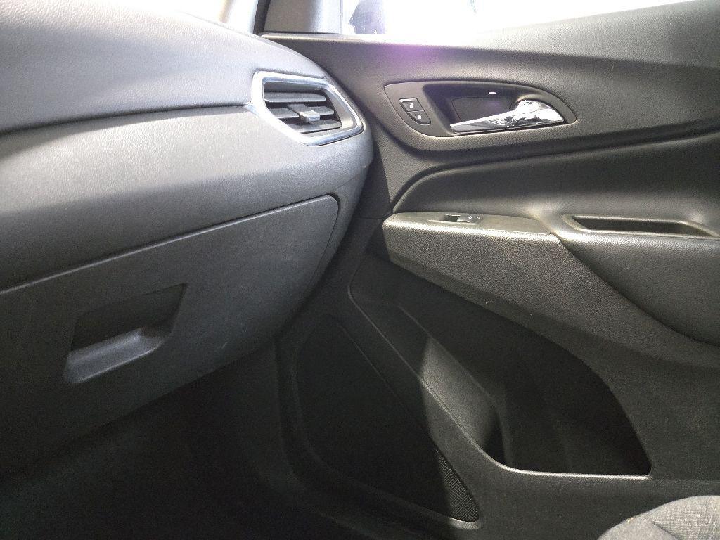 used 2024 Chevrolet Equinox car, priced at $20,993
